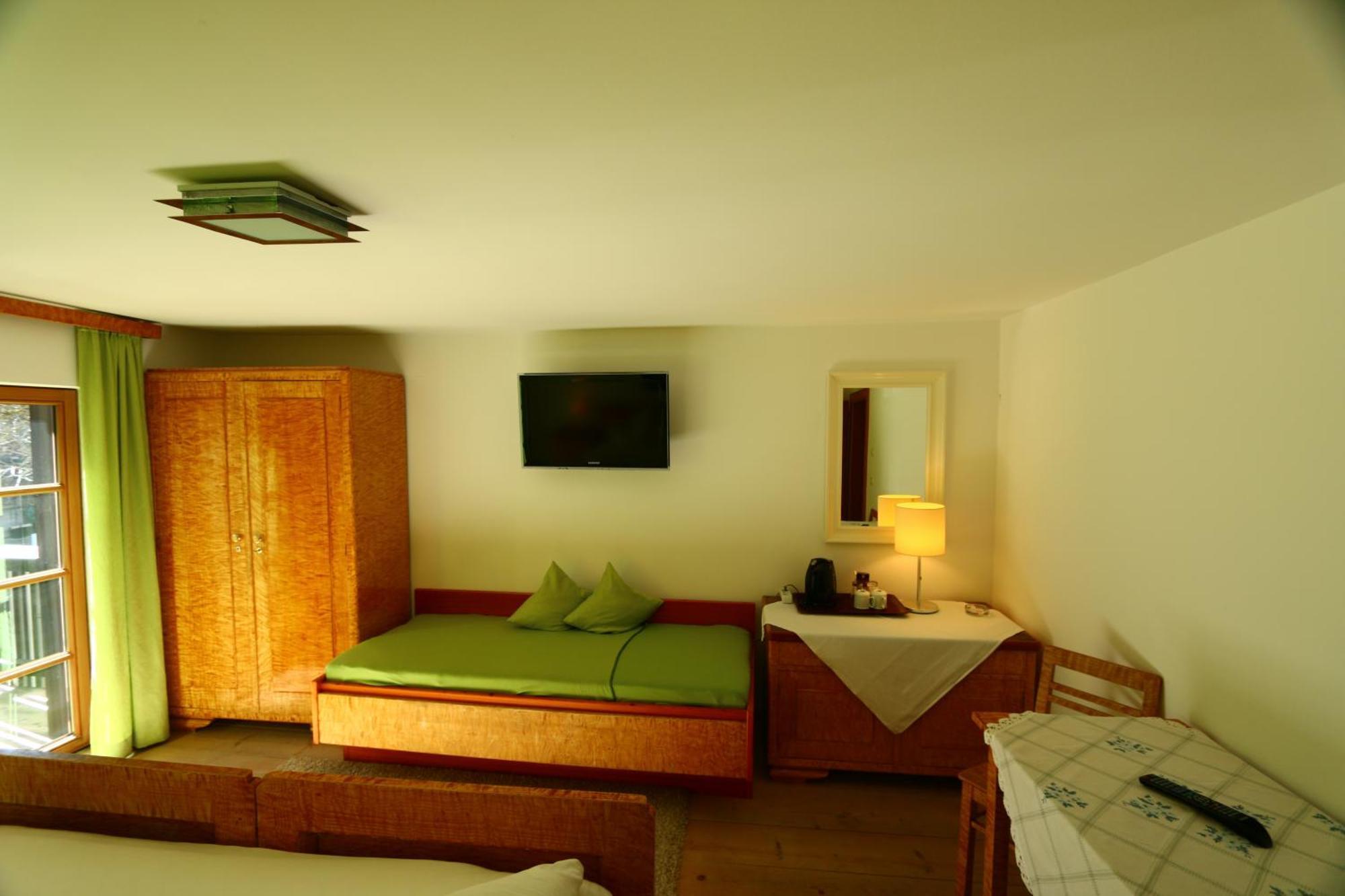 Landhaus Schoesser-Brandler Mayrhofen Esterno foto