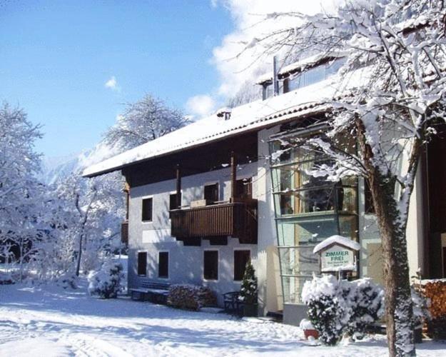 Landhaus Schoesser-Brandler Mayrhofen Esterno foto